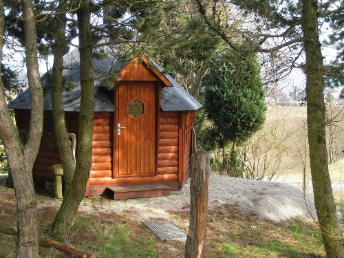Grillhütte im Wald