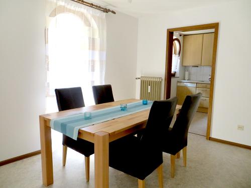 Buntspecht Esszimmer