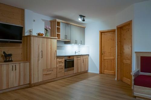 Schreinerküchen aus unserem eigenen Holz