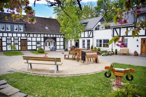 sabrinity_birkenhof074291228