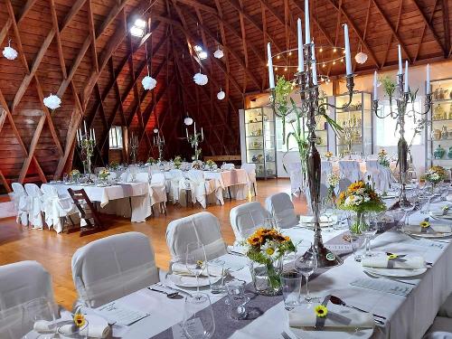Hochzeit im Festsaal im Weingut Prüm an der Mosel