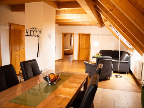 Ferienwohnung Apfel Wohnraum Ferienwohnung Apfel Wohnraum