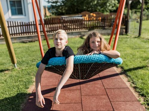 Schaukelspaß für die Großen