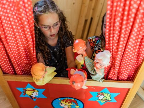 Unser neues Puppentheater