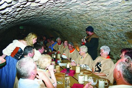 Ritteressen im Gewölbekeller