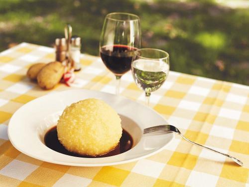 Klossgeheimnis in der Gaststube Klossgeheimnis in der Gaststube