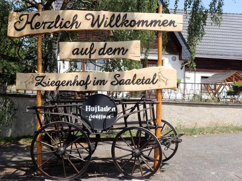 Willkommen auf dem Ziegenhof im Saaletal