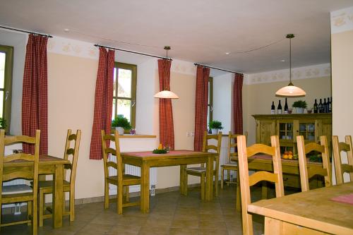 fruehstuecksraum_01