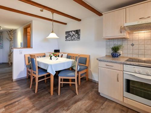 Berghof Kinker Roßhaupten Bauernstube Wohnküche Berghof Kinker Roßhaupten Bauernstube Wohnküche