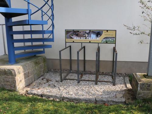 Fahrradabstellung am HOLTZHAUS