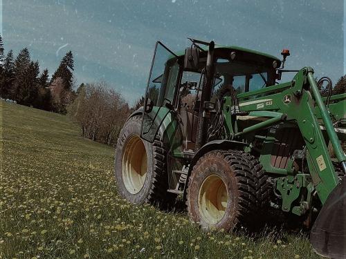 Sommerzeit ist Traktorzeit