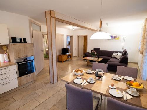 Ferienwohnung-EG-Wohn- & Essbereich