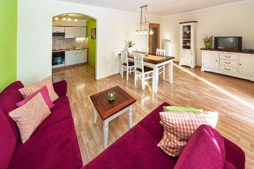 Wohnraum FeWo Wildrose