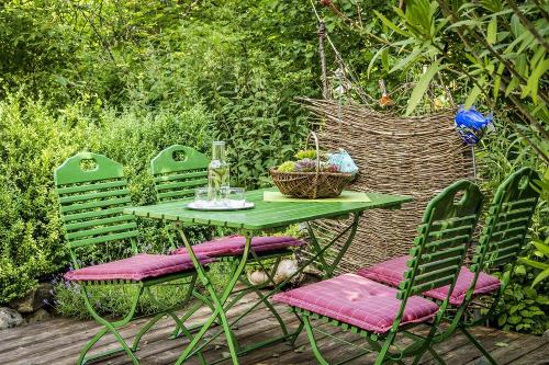 Im Kräutergarten relaxen
