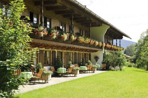 Blütenpracht am Balkon und auf den Terrassen