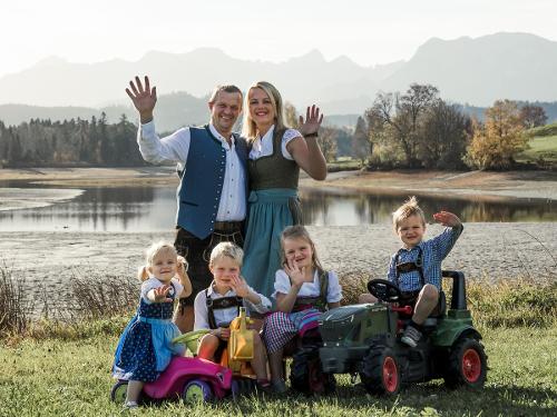Ihre Gastgeber - Familie Stechele