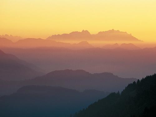 berge_orange_g