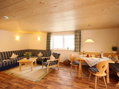 Wohn- und Essbereich