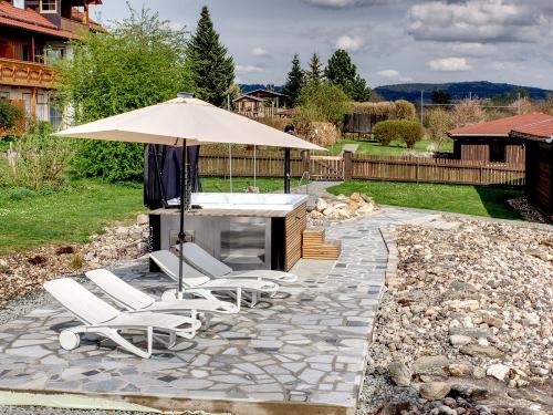  Hot-Tub Whirlpool am Biopool mit Liegebereich