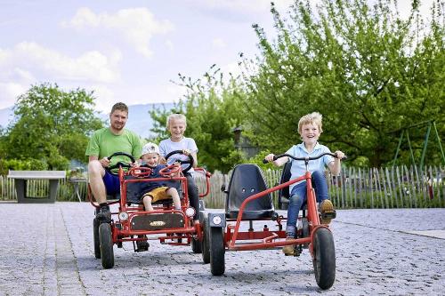 Fuhrpark für Groß und Klein