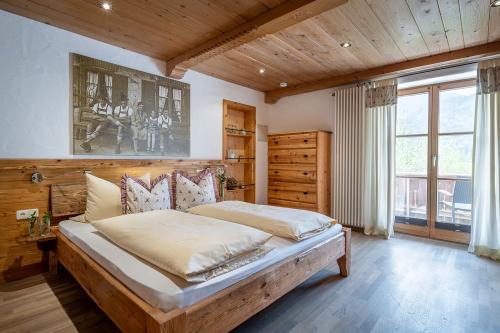 Schlafzimmer Ferienwohnung Heuboden