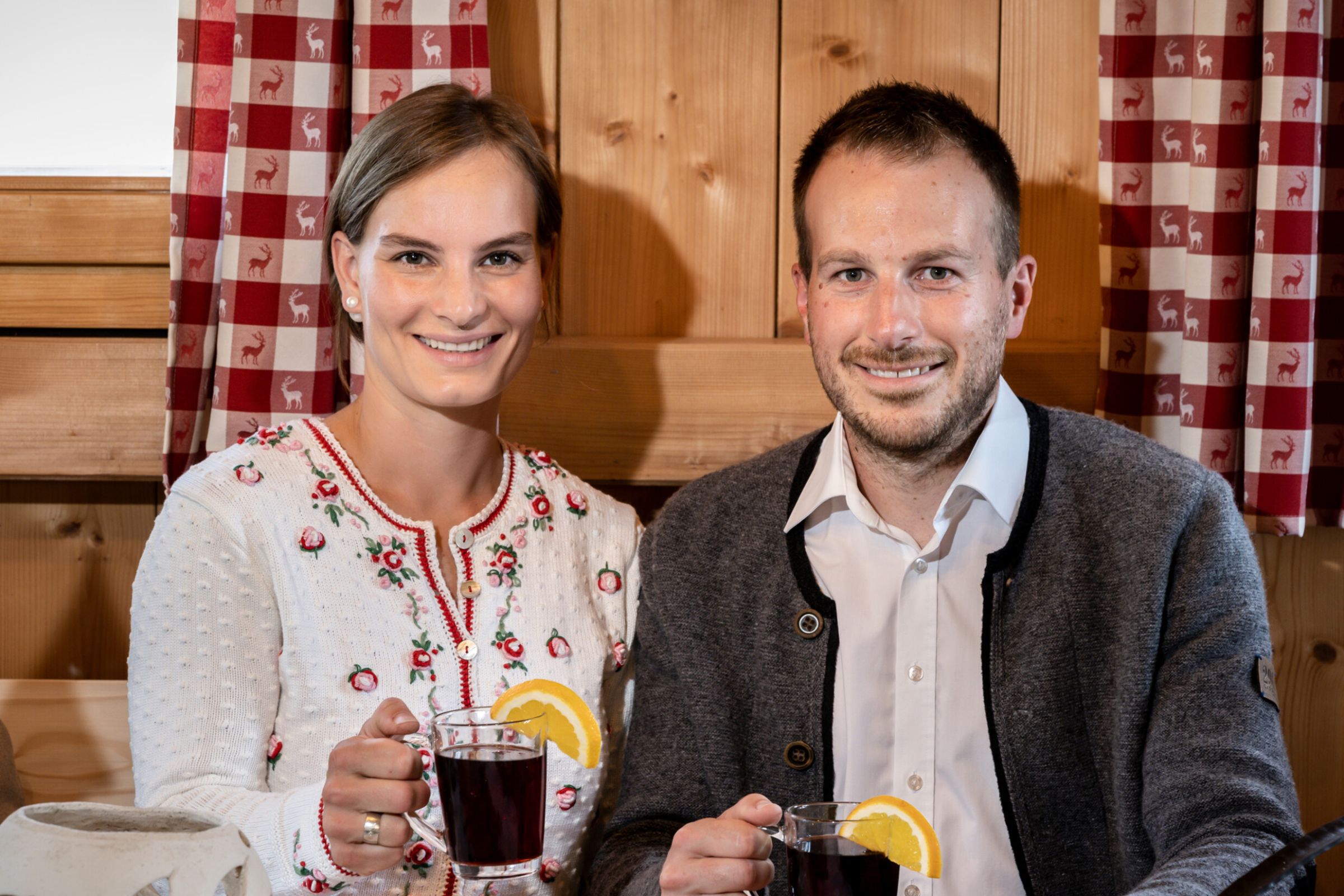 Unser Hof bietet einen Badeteich Unser Hof bietet einen Badeteich