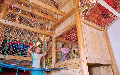 msb_2023_07staller_indoorspielen_24_2_