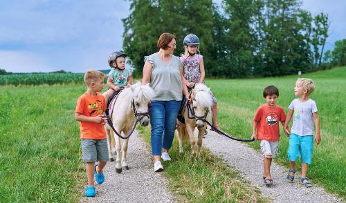 msb_2023_07staller_ponyreiten_13_2_