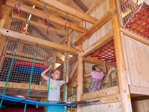 Indoorspielbereich  in der kühlen Jahreszeit beheizt