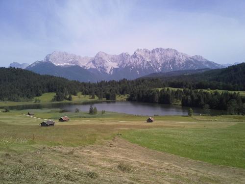 Geroldsee mit Karwendelgebirge