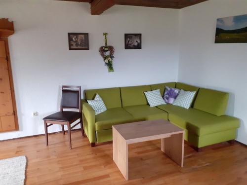 WohnStube FH Bergblick