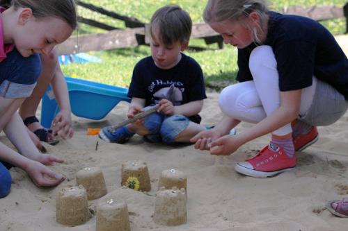 Kleine Sandbau-Architekten