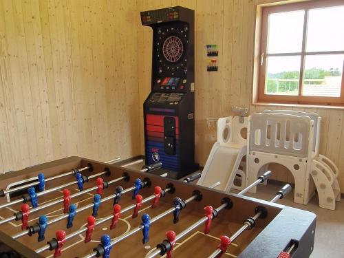 Kicker und Darts