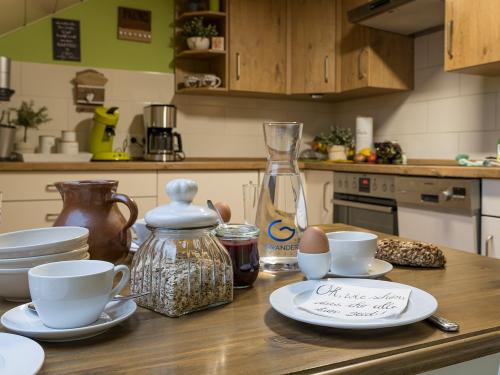 gut ausgestattete Küche