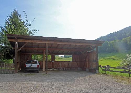 Ihr Auto steht geschÃ¼tzt im Carport