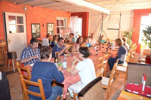 Krustenbratenessen