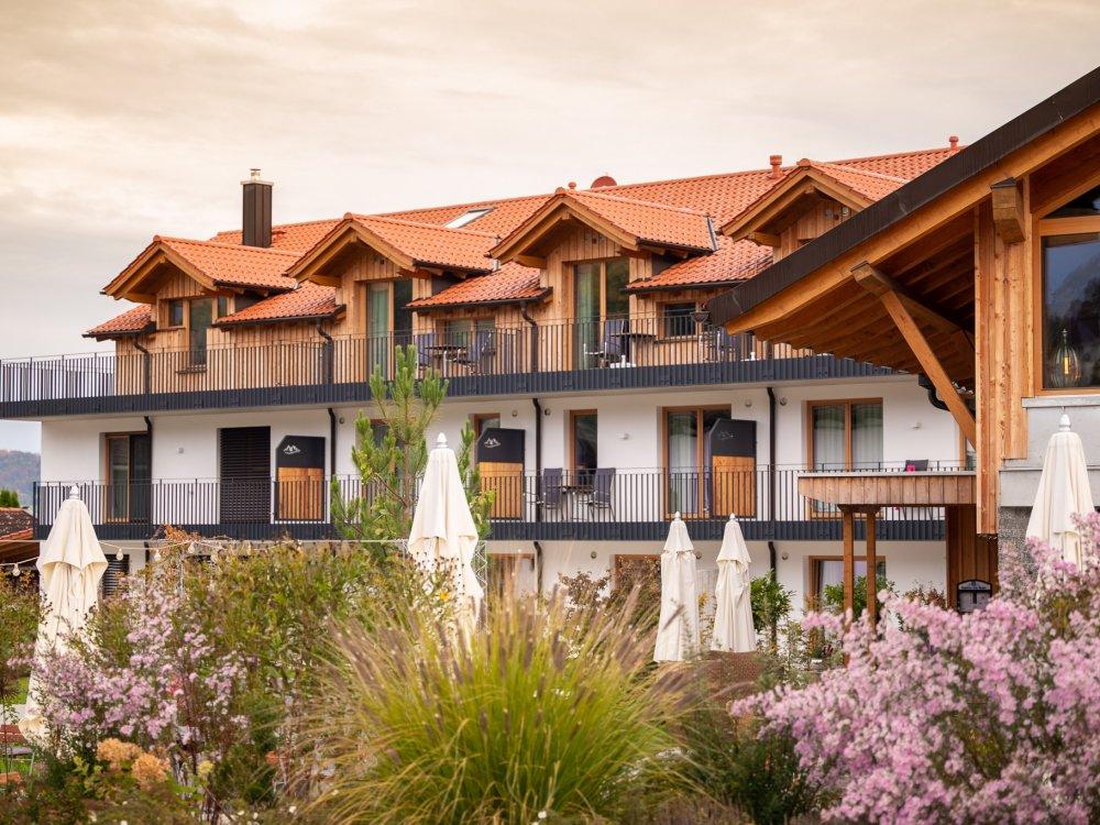 Hofgebäude Hofgebäude