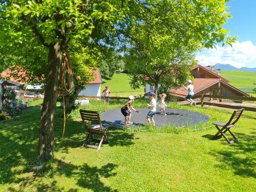 Unser Obstgarten - ein Paradies für Klein und groß