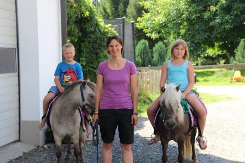 Ponyreiten ist Klasse!!