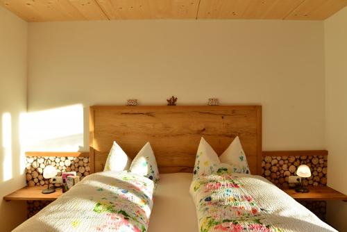 Alpenrose Schlafzimmer 1