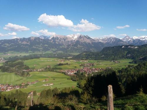 Obermaiselstein am Fuße der Allgäuer Alpen