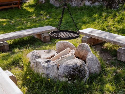 Grillstelle für gemütliche Abende am Lagerfeuer