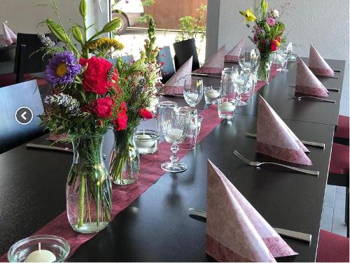 tisch_blumen