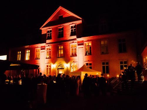 Feste auf Schloss Lühburg