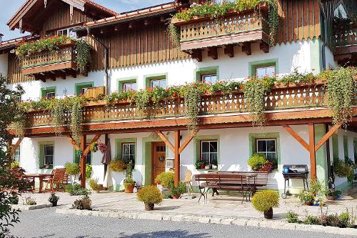 Hof mit Sitzplatz