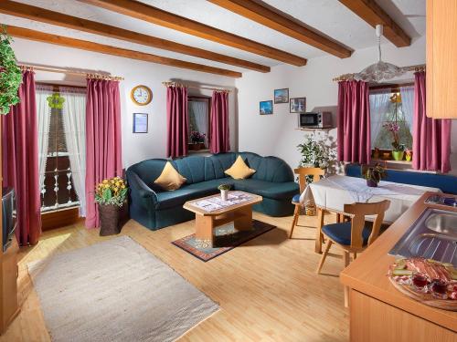 NR-FeWo Jenner m. 2 getr. Schlafzi.   Südbalkon,