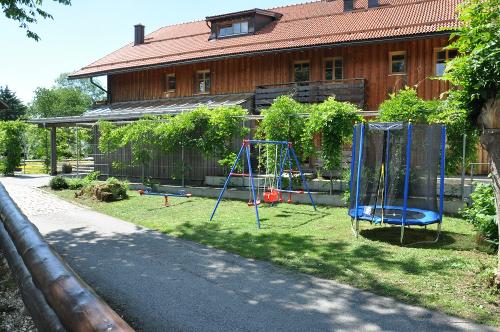 spielplatzneu