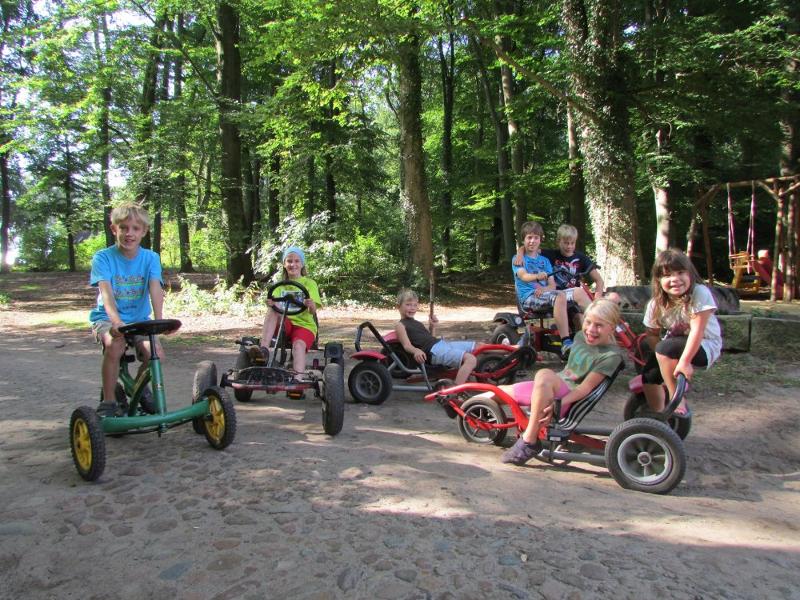 Auf dem Spielplatz