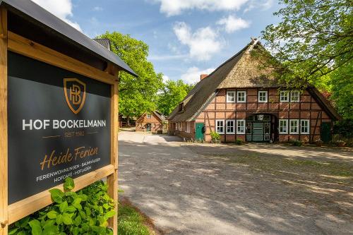 00 Hof Bockelmann Galerie 2024 F3-2 Hero