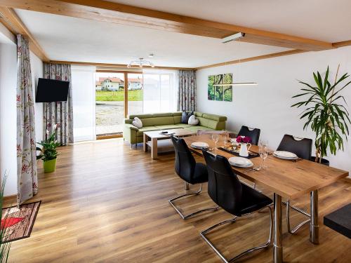 Wohnzimmer Weideblick mit Sicht EG Wohnzimmer Weideblick mit Sicht EG